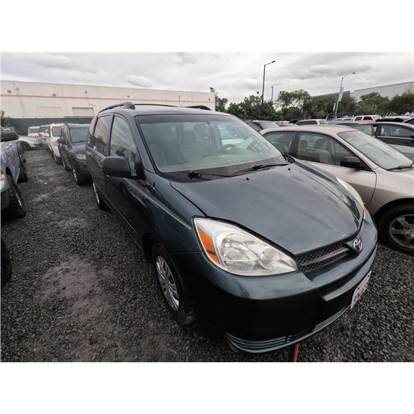 TOYOTA SIENNA 2004 T-DONATION