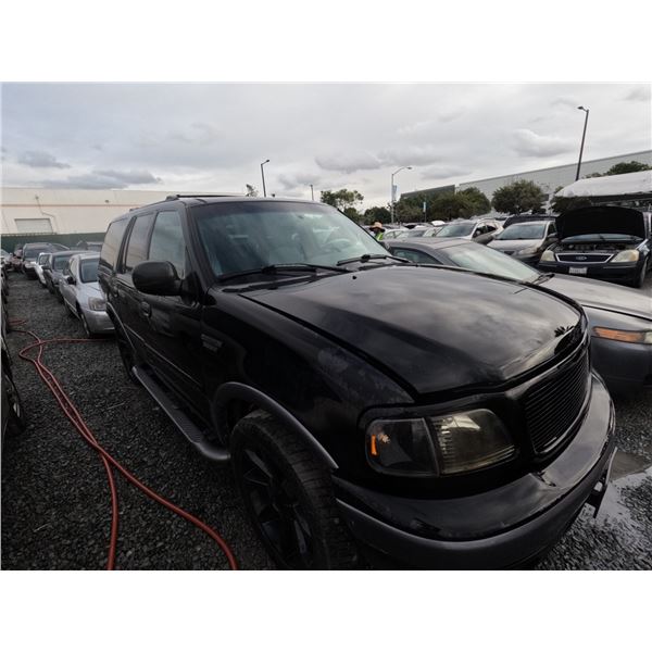FORD EXPEDITION 2002 T-DONATION