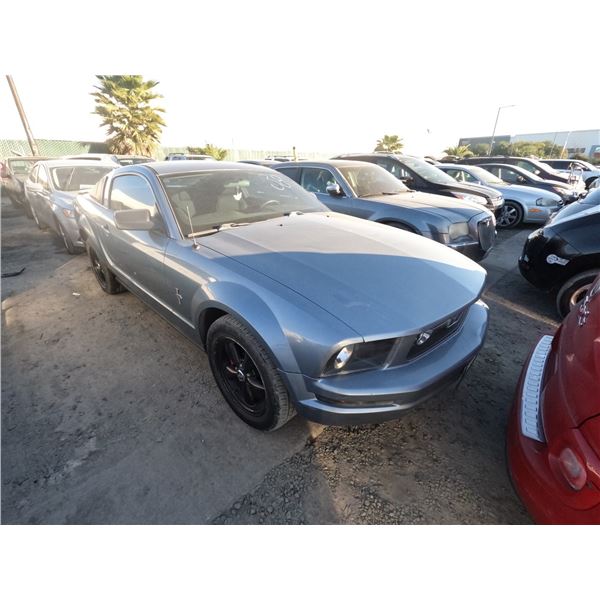 FORD MUSTANG 2007 T-2 DAYS
