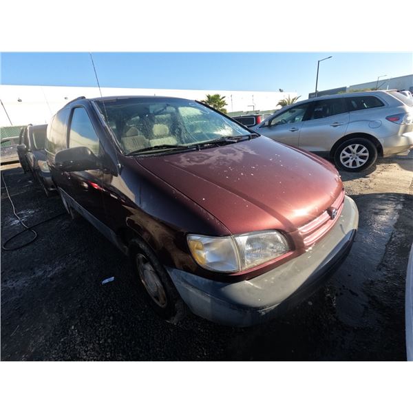 TOYOTA SIENNA 1999 T-DONATION