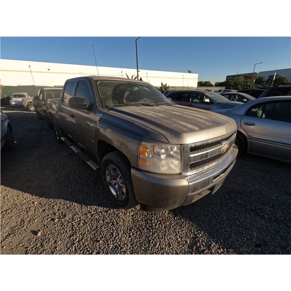 CHEV SILVERADO 2009 O/S-TITLE