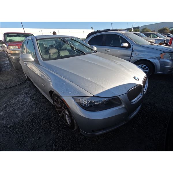 BMW 328I 2009 O/S T-DONATION