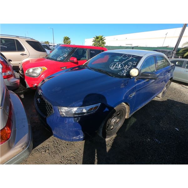 FORD TAURUS 2013 O/S T-DONATION