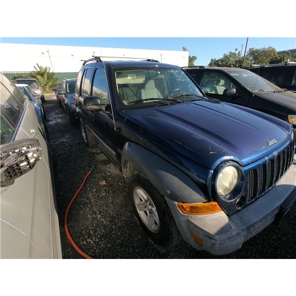 JEEP LIBERTY 2005 T