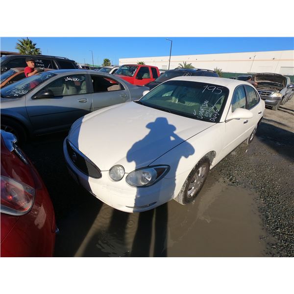 BUICK LACROSSE 2005 T-DONATION