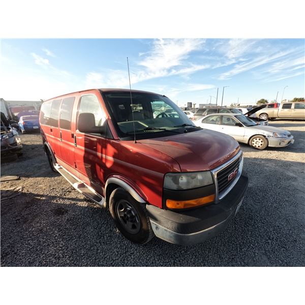 GMC SAVANA 2005 T-DONATION