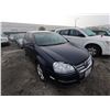 Image 2 : VOLKS JETTA 2010 T