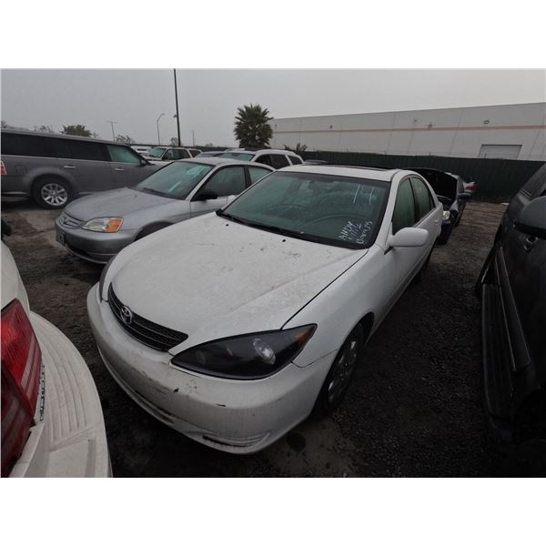 TOYOTA CAMRY 2003 T