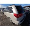 Image 4 : TOYOTA SIENNA 2005 ADT-DONATION