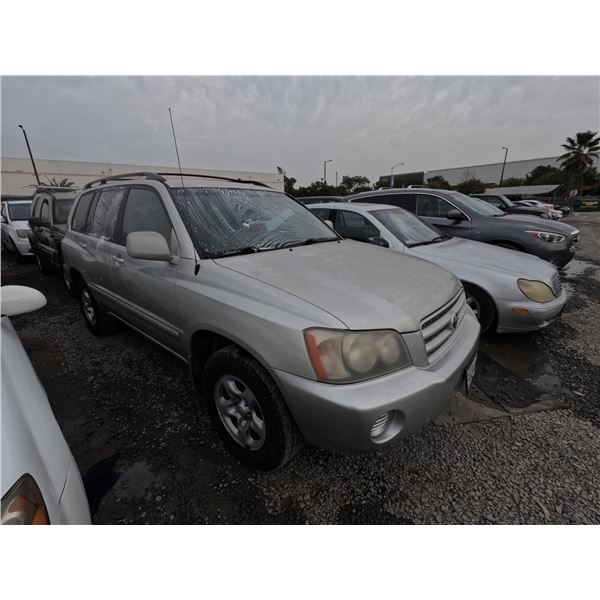 TOYOTA HIGHLANDER 2003 T-2 DAYS