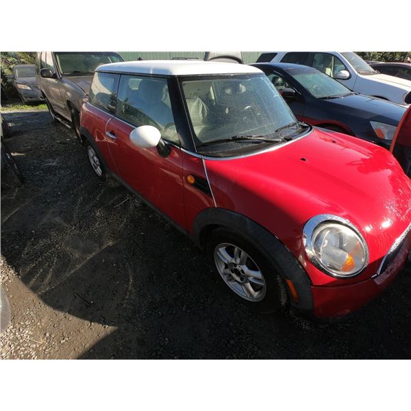 MINI COOPER 2011 SALV T/DONATION