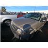Image 2 : FORD EXPLORER  2000 T-DONATION