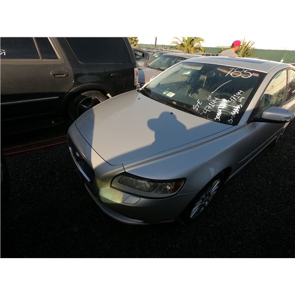 VOLVO S40 2009 O/S T-DONATION