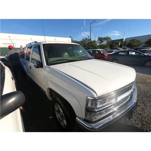 CHEV TAHOE 1999 ADT-DONATION