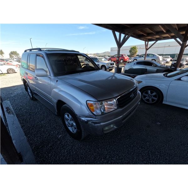 TOYOTA LAND CRUISER 1999 T-DONATION