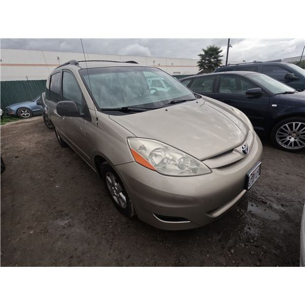 TOYOTA SIENNA 2008 T-DONATION