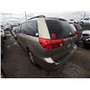 Image 4 : TOYOTA SIENNA 2008 T-DONATION