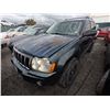 Image 2 : JEEP GR CHER 2005 T-DONATION