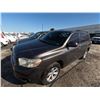 Image 2 : TOYOTA HIGHLANDER 2010 T