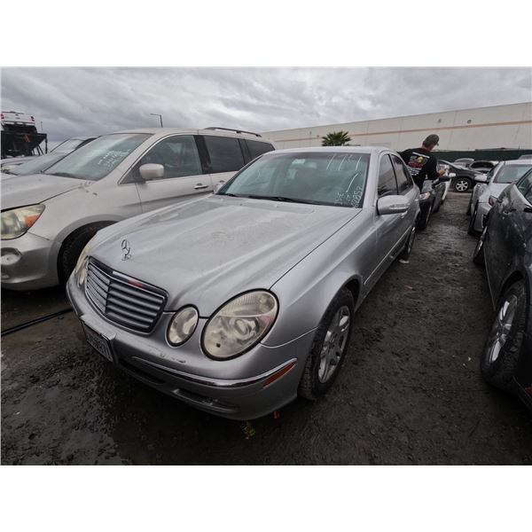 MERCEDES E CLASS 2003 T-DONATION