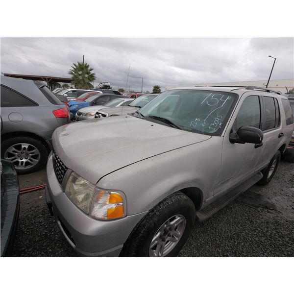 FORD EXPLORER 2004 T-DONATION