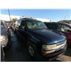 Image 2 : CHEV SUBURBAN 2004 T-DONATION
