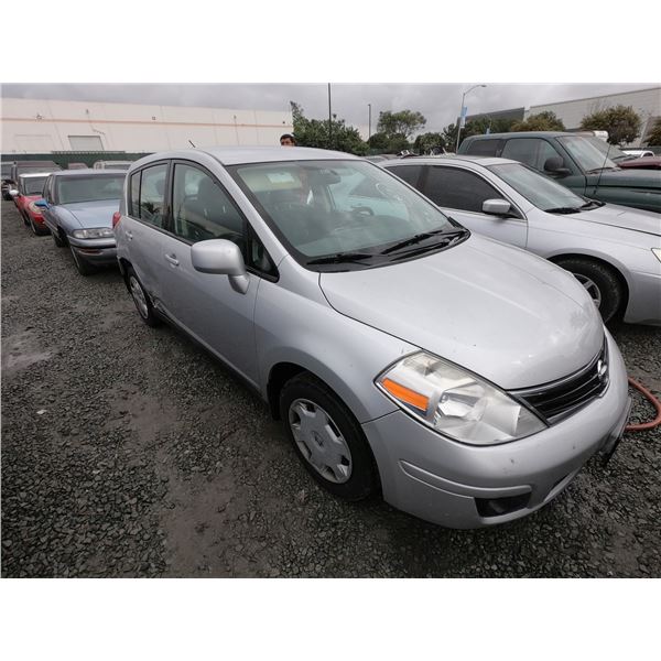 NISSAN VERSA 2010 ADT-DONATION