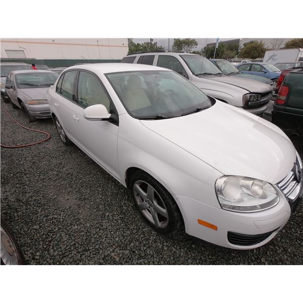 VOLKS JETTA 2010 T-DONATION