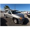 Image 1 : GMC SIERRA 2001 SALV T/DONATION