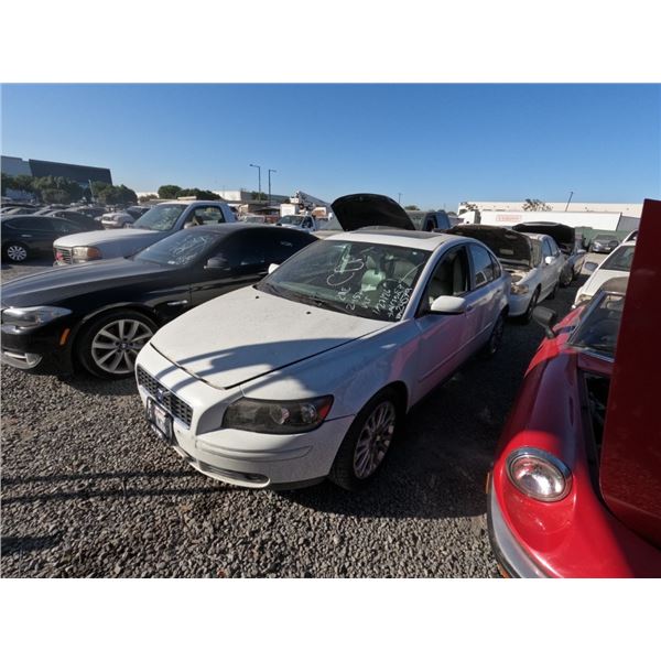 VOLVO S40 2004 T-DONATION