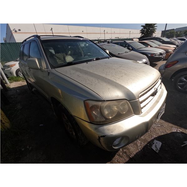 TOYOTA HIGHLANDER 2003 T-DONATION