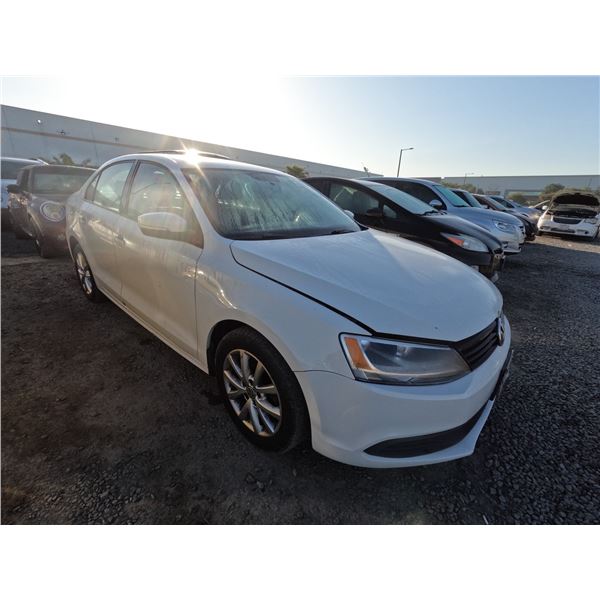 VOLKS JETTA 2011 T