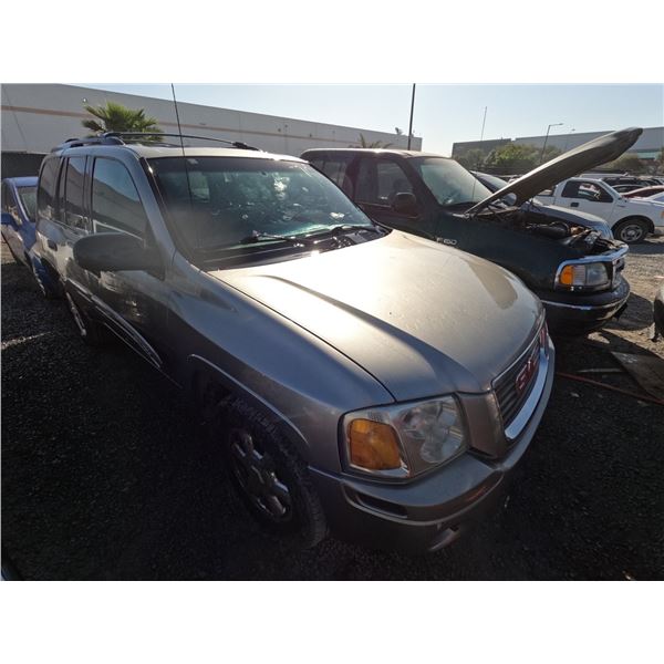 GMC ENVOY 2003 O/S-TITLE