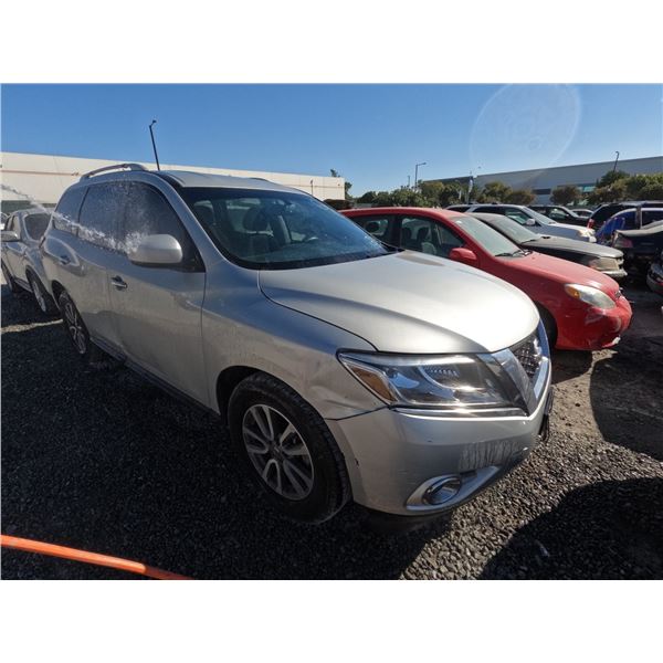 NISSAN PATHFINDER 2015 T-2 DAYS