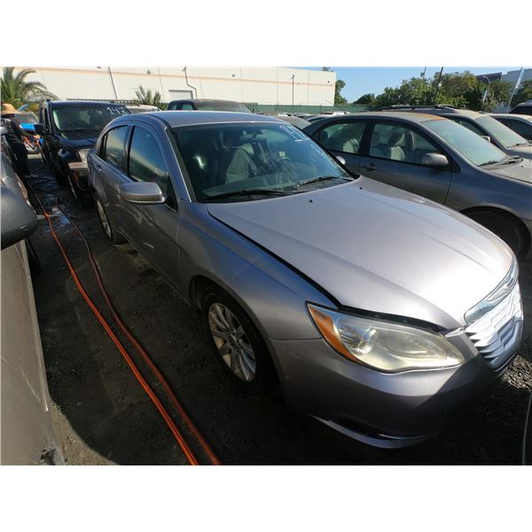 CHRYSLER 200 2013 ADT-DONATION