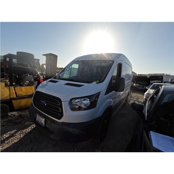 FORD TRANSIT 2018 T-DONATION