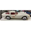 Image 3 : James Beam 1978 White Corvette Hard Top China Decanter - Full - No Box - Missing a side mirror