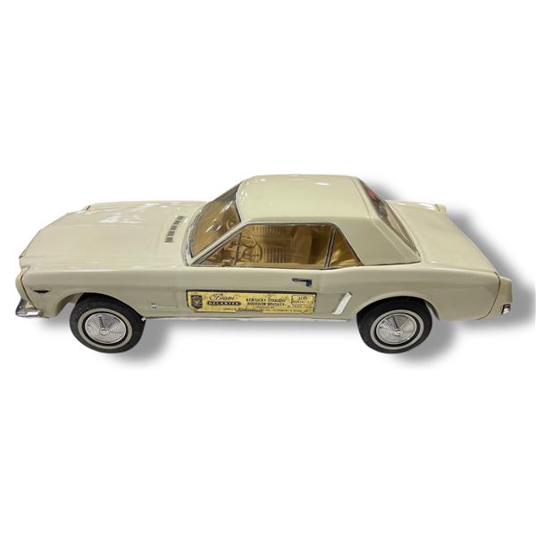 James Beam 1964 Off-White Mustang Hard Top China Decanter - Full - No Box