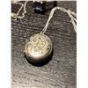 Image 3 : 2 Sterling Silver Lockets on Chains and a Size 9 Amethyst Crystal Ring - Total weight: 21 grams