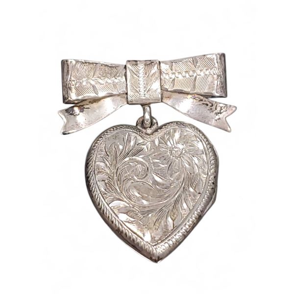 Vintage Birks Sterling Silver Heart Locket - Weight: 7.6 grams