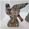 Image 2 : 2 Vintage 1977 Ski Country "Red Tailed Hawk" Empty Ceramic Bourbon Whiskey Decanters - Includes 1 Fu