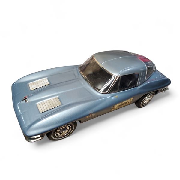 1987 Jim Beam "1963 Corvette Stingray" Liquor Decanter with Box - Empty