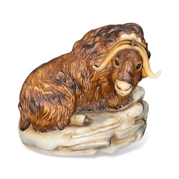 1977 Hoffman Originals - Bill Ohrmann " Musk Ox Lying Down" Porcelain Liquor Decanter - Empty - 4" x