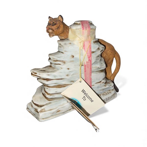 1978 Hoffman Originals - Bill Ohrmann "Mountain Lion" Porcelain Liquor Decanter - Empty - 10" long  