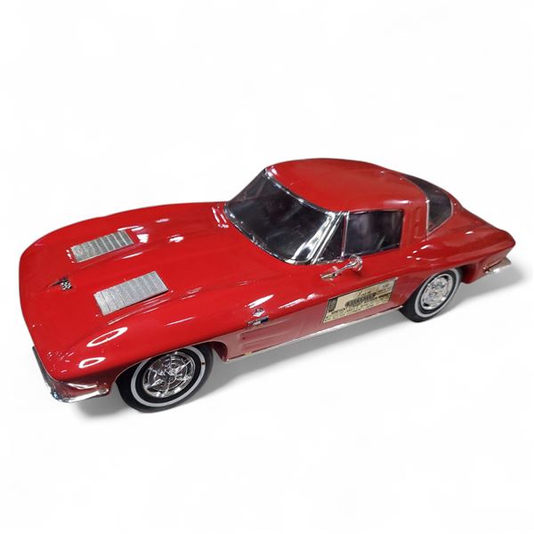 1987 Jim Beam "1963 Red Corvette Stingray Split Window" China Decanter - Empty