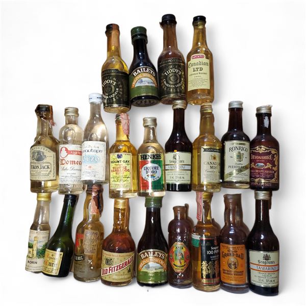 22 Vintage Glass Mini Liquor Bottles - Majority are sealed - some evaporation