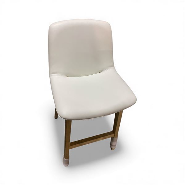 Rove Concepts Aubrey Counter Stool - Trento Eggshell - RV: 556 CAD (New - Display)