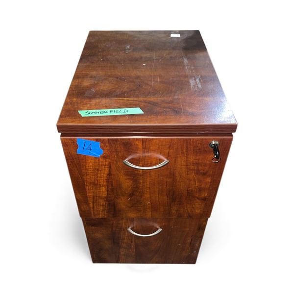 Lorell Essentials File Mobile File Cabinet with key (LLR69431) - RV: $476 CAD - Approx. H28" x W16" 