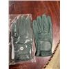 Image 2 : 3 Pcs New Modest Vintage Player - PRO Cabretta Leather Golf Gloves - Forest Green (Left Hand - Size 