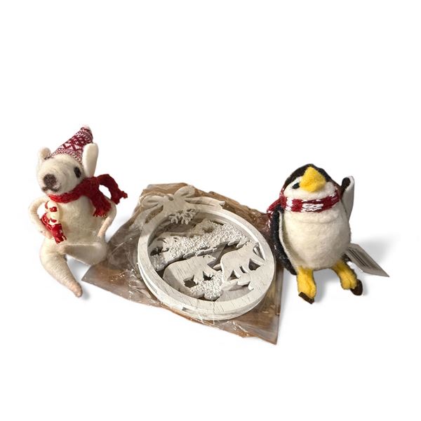 12 Pcs Orn H4" Wool Sking Penguin, 24 Pcs Orn H3.5" Wool Mouse, 24 Pcs Wooden Bear Disc H5" (Christm
